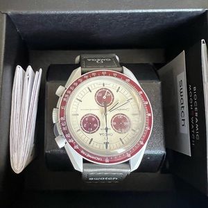 Swatch x Omega - Mission to Pluto